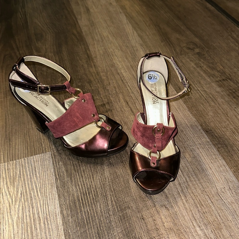 Kenneth Cole Reaction Brown & Burgundy Heels